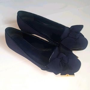Tory burch pump bow slip on flat shoe Sz 7.5US